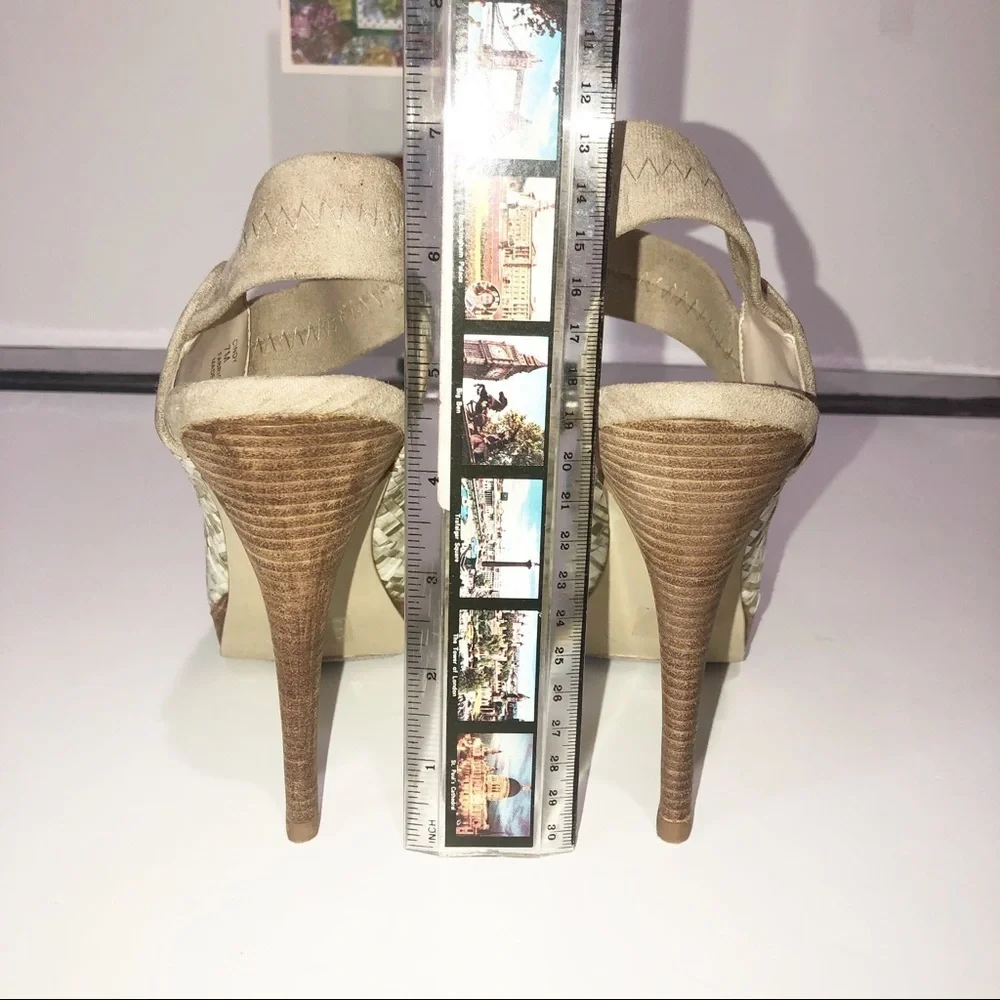 Michael Shannon “Cindy” basket weave/ suede heel.